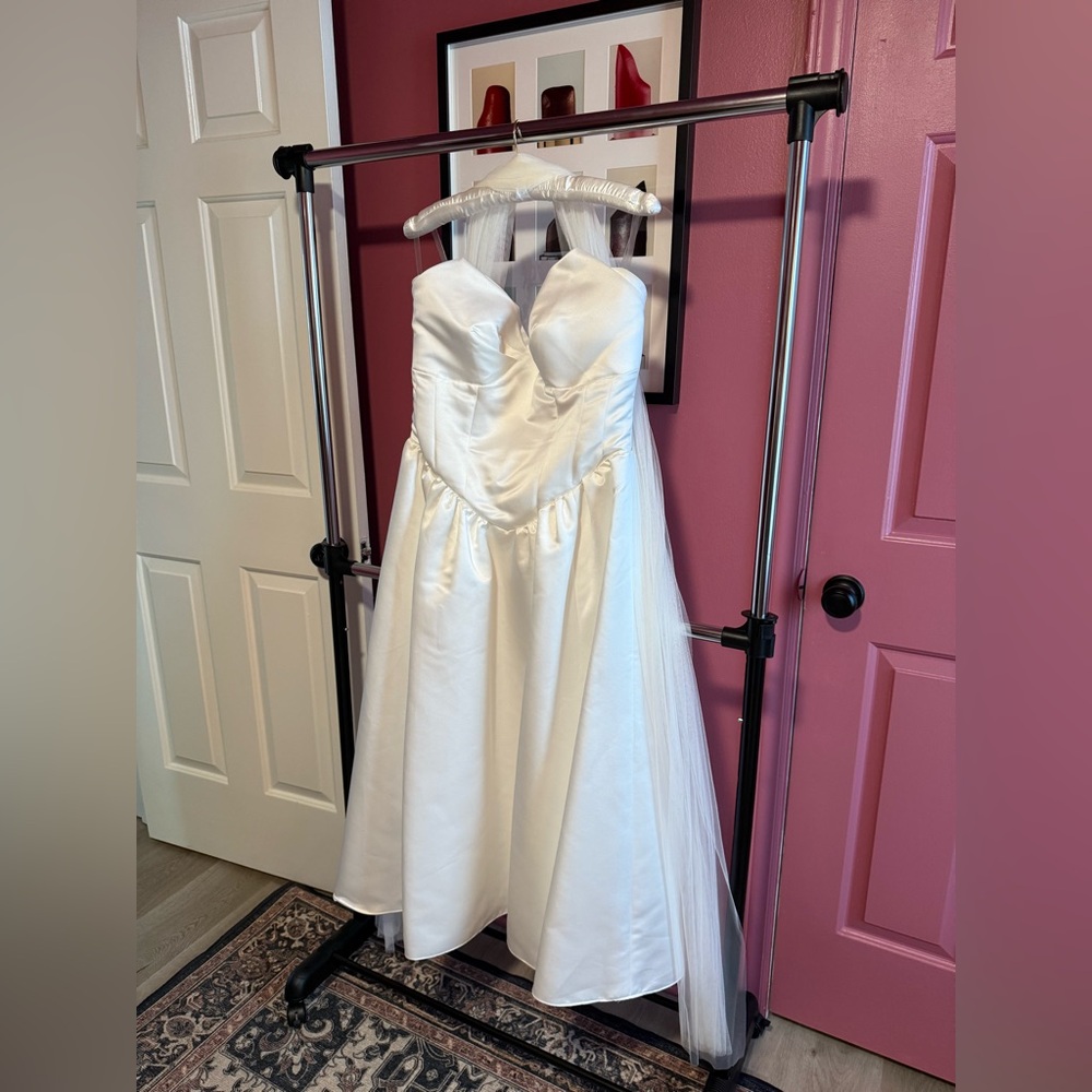 Watters Rickey Strapless Basque-Waist A-Line Midi Dress with Scarf